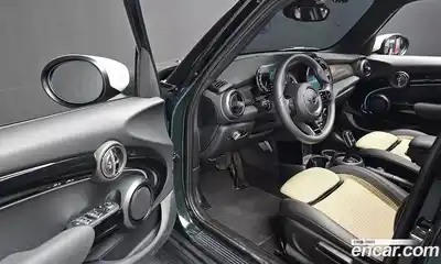 Mini Cooper 2022 1.5 гидро в Москве № 1138104, миниатюра 11