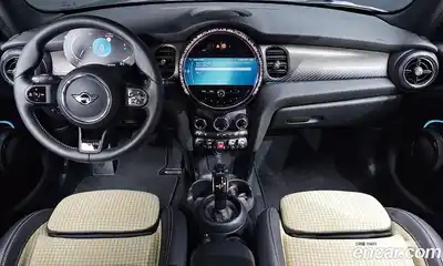Mini Cooper 2022 1.5 гидро в Москве № 1138104, миниатюра 7
