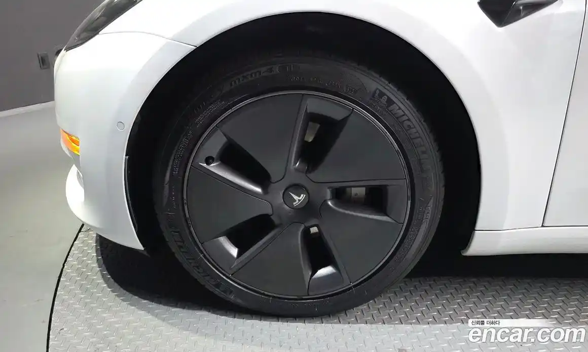 Tesla Model 3 2022 0.2 гидро в Москве № 1138414, фото 5