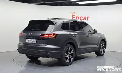 Volkswagen Touareg 2020 3.0 гидро в Москве № 1139044, миниатюра 2