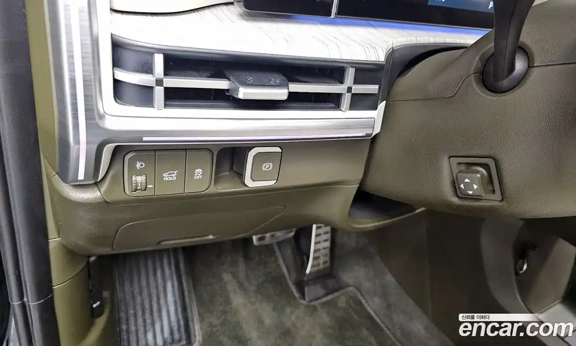 Hyundai Santa Fe 2025 1.6 Автомат в Москве № 1141671, фото 14