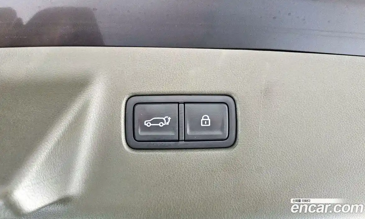 Hyundai Santa Fe 2025 1.6 Автомат в Москве № 1141671, фото 18