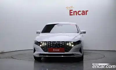 Hyundai Grandeur 2021 2.5 Автомат в Москве № 1141681, миниатюра 2