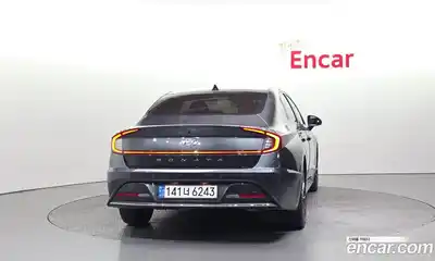 Hyundai Sonata 2021 2.0 Автомат в Москве № 1141749, миниатюра 4