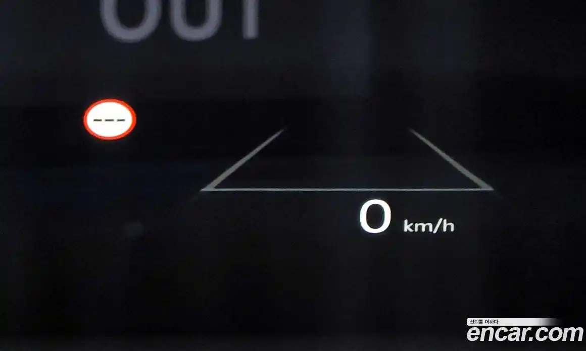 Kia Canival 2024 3.5 Автомат в Москве № 1142920, фото 12