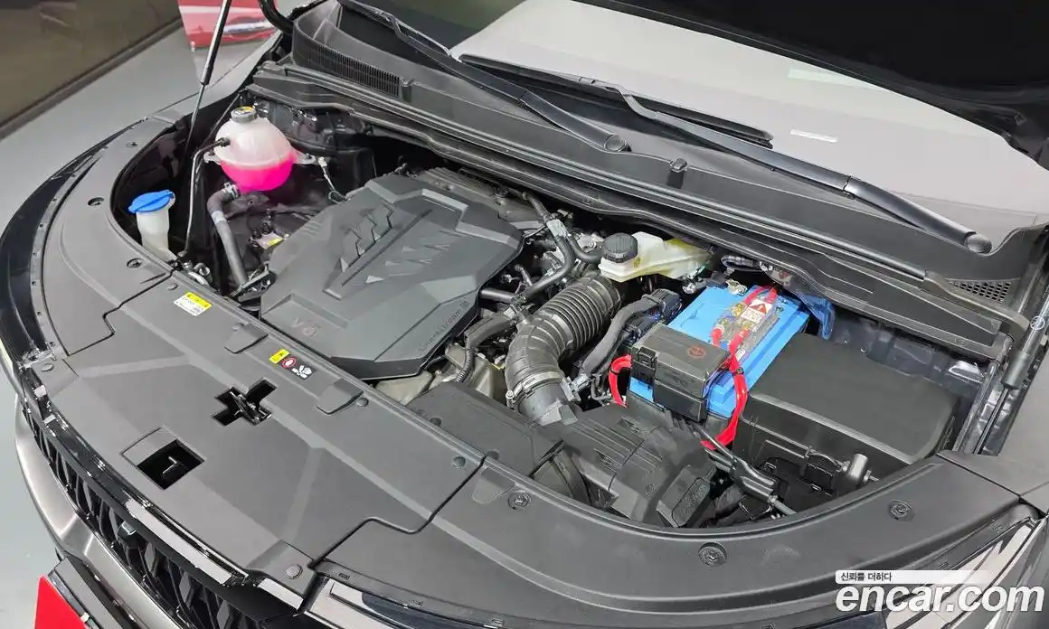 Kia Canival 2024 3.5 Автомат в Москве № 1142920, фото 6