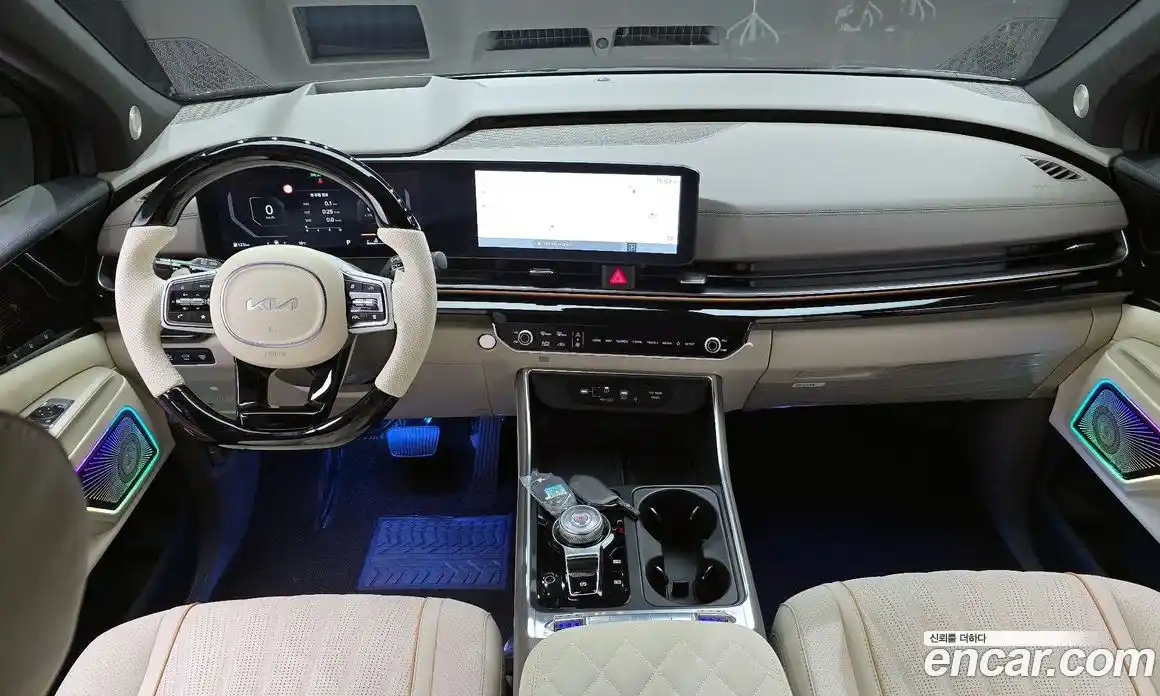 Kia Canival 2024 3.5 Автомат в Москве № 1142920, фото 7