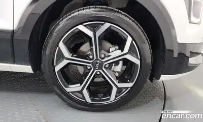 Kia Niro 2025 1.6 Автомат в Москве № 1142941, миниатюра 5