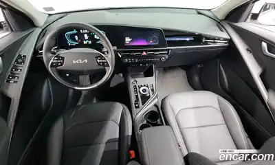 Kia Niro 2025 1.6 Автомат в Москве № 1142941, миниатюра 7