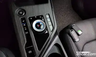 Kia Niro 2025 1.6 Автомат в Москве № 1142941, миниатюра 9