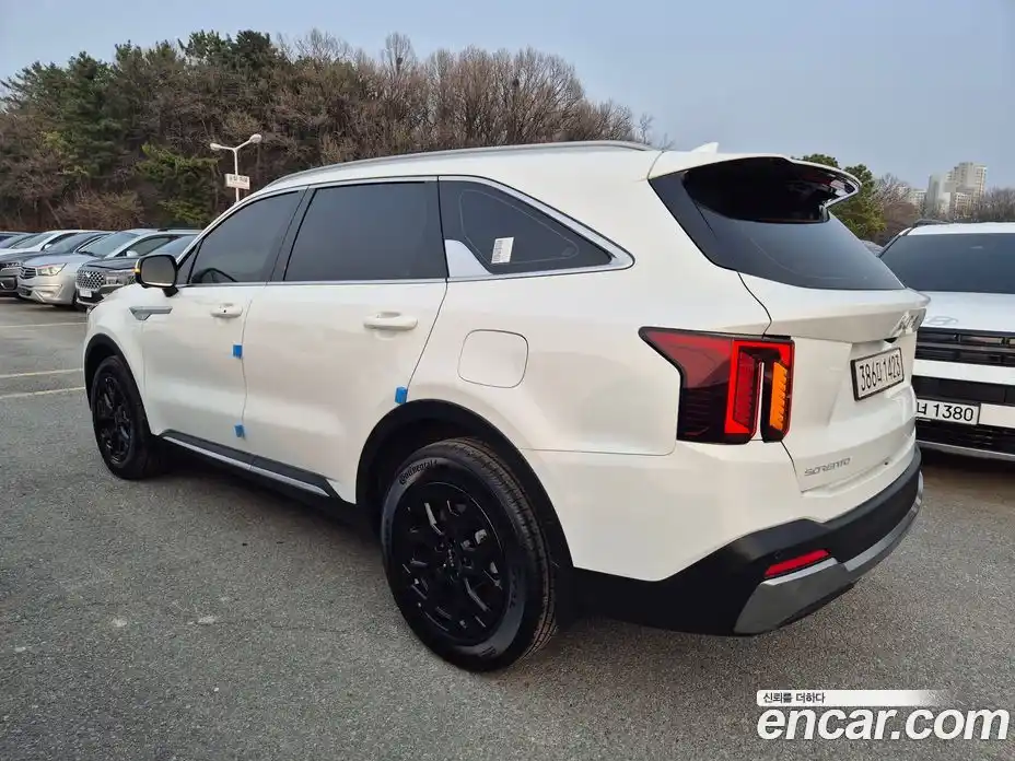 Kia Sorento 2024 1.6 Автомат в Москве № 1143028, фото 4