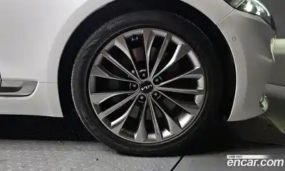 Kia K9 2023 3.3 Автомат в Москве № 1143076, миниатюра 4