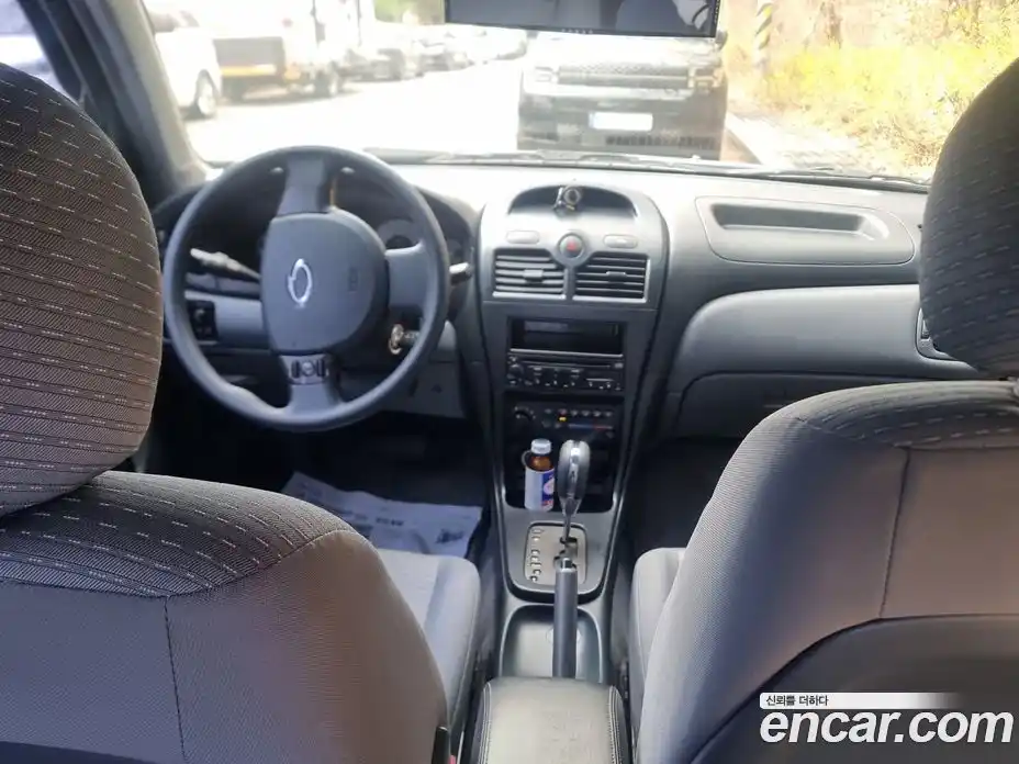 Renault SM3 2006 1.6 гидро в Москве № 1143151, фото 7
