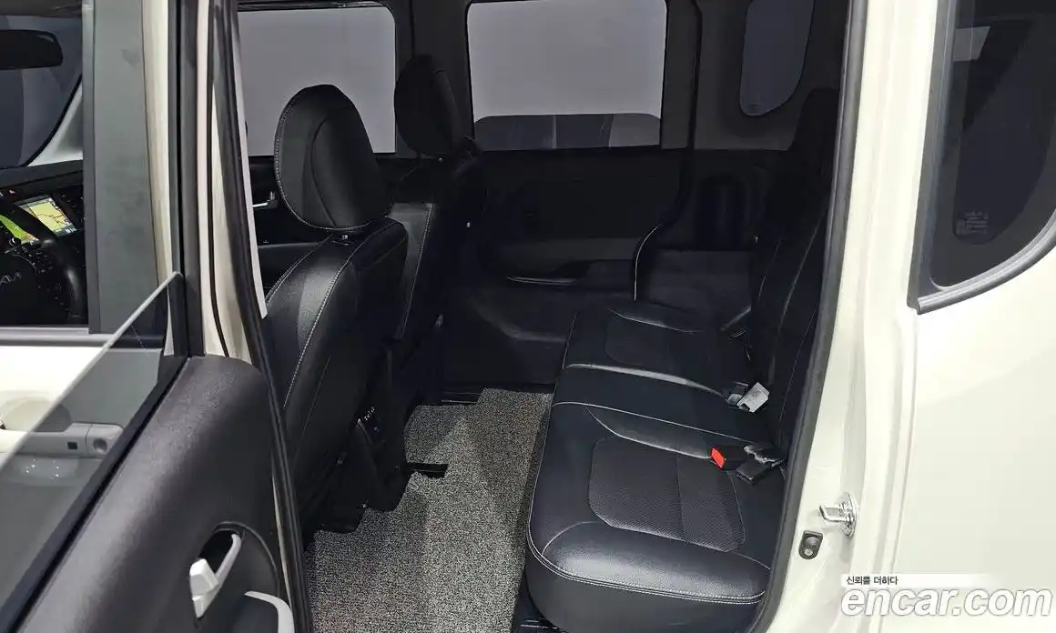 Kia Ray 2023 1.0 Автомат в Москве № 1143237, фото 12