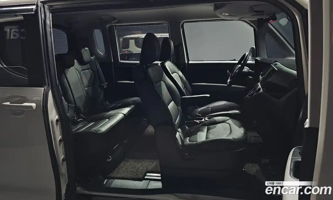 Kia Ray 2023 1.0 Автомат в Москве № 1143237, фото 10