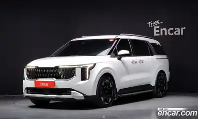 Kia Canival Gasoline 9-Seater Prestige