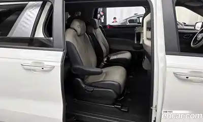 Kia Canival 2024 3.5 Автомат в Москве № 1143306, миниатюра 12