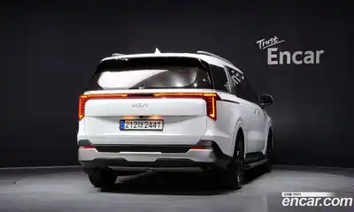 Kia Canival 2024 3.5 Автомат в Москве № 1143306, миниатюра 4