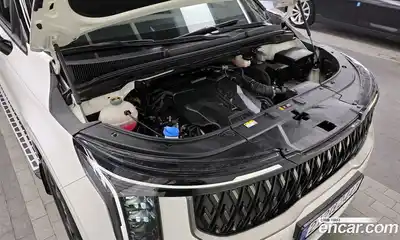 Kia Canival 2024 3.5 Автомат в Москве № 1143306, миниатюра 6