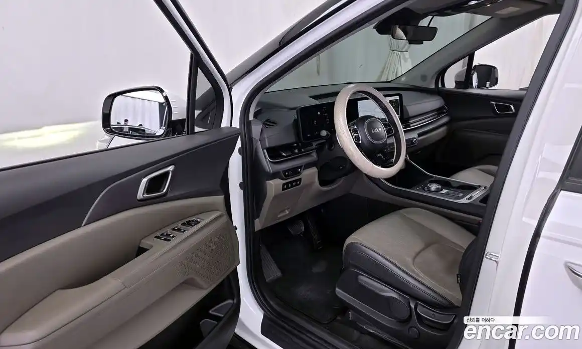 Kia Canival 2024 3.5 Автомат в Москве № 1143306, фото 10