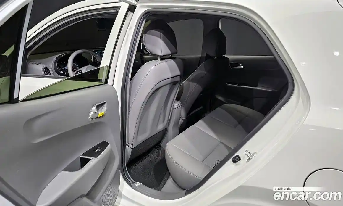 Kia Morning 2021 1.0 Автомат в Москве № 1143411, фото 11