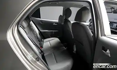 Kia Morning 2020 1.0 Автомат в Москве № 1143440, миниатюра 12