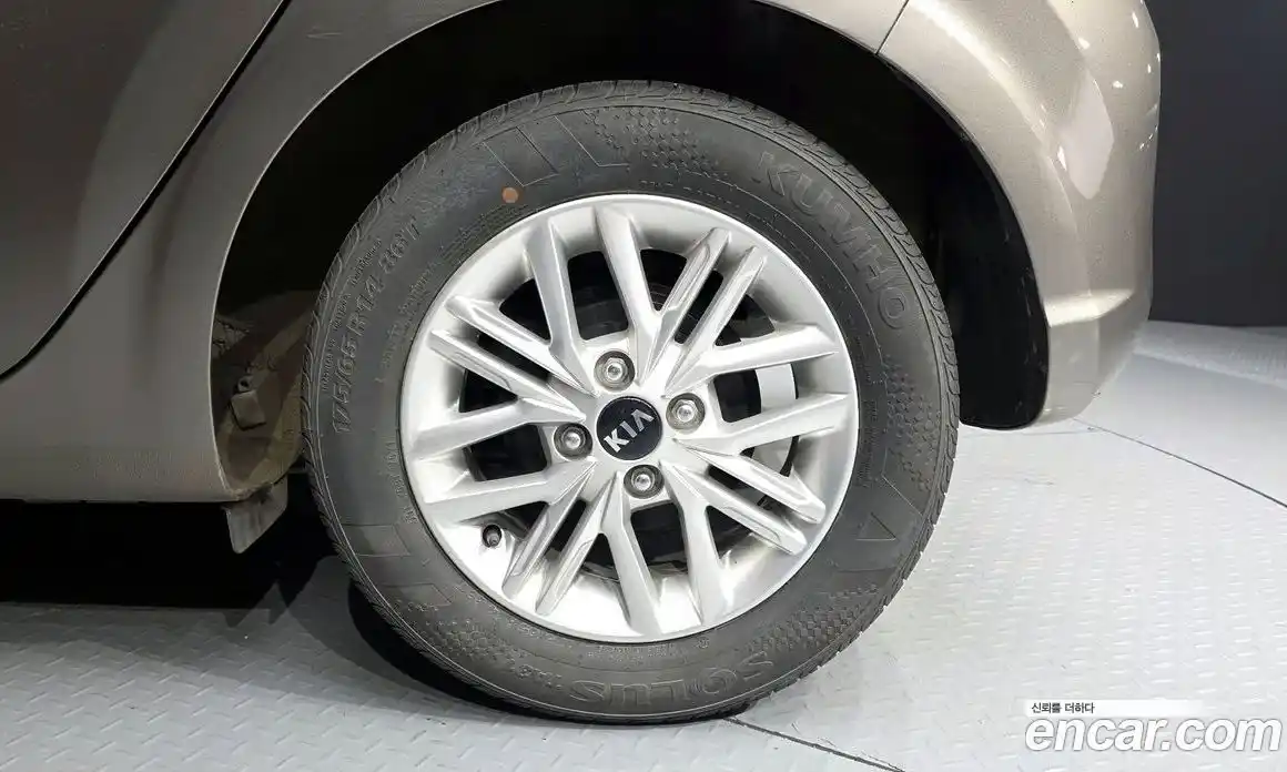 Kia Morning 2020 1.0 Автомат в Москве № 1143440, фото 5