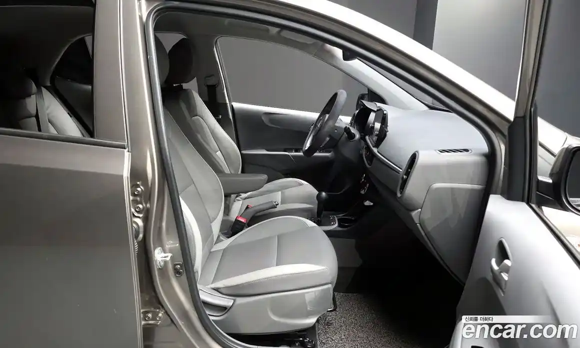 Kia Morning 2020 1.0 Автомат в Москве № 1143440, фото 10