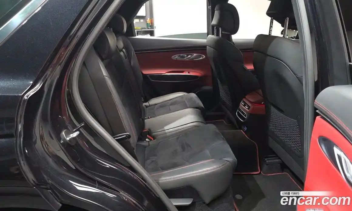 Genesis GV70 2021 2.5 Автомат в Москве № 1143547, фото 11