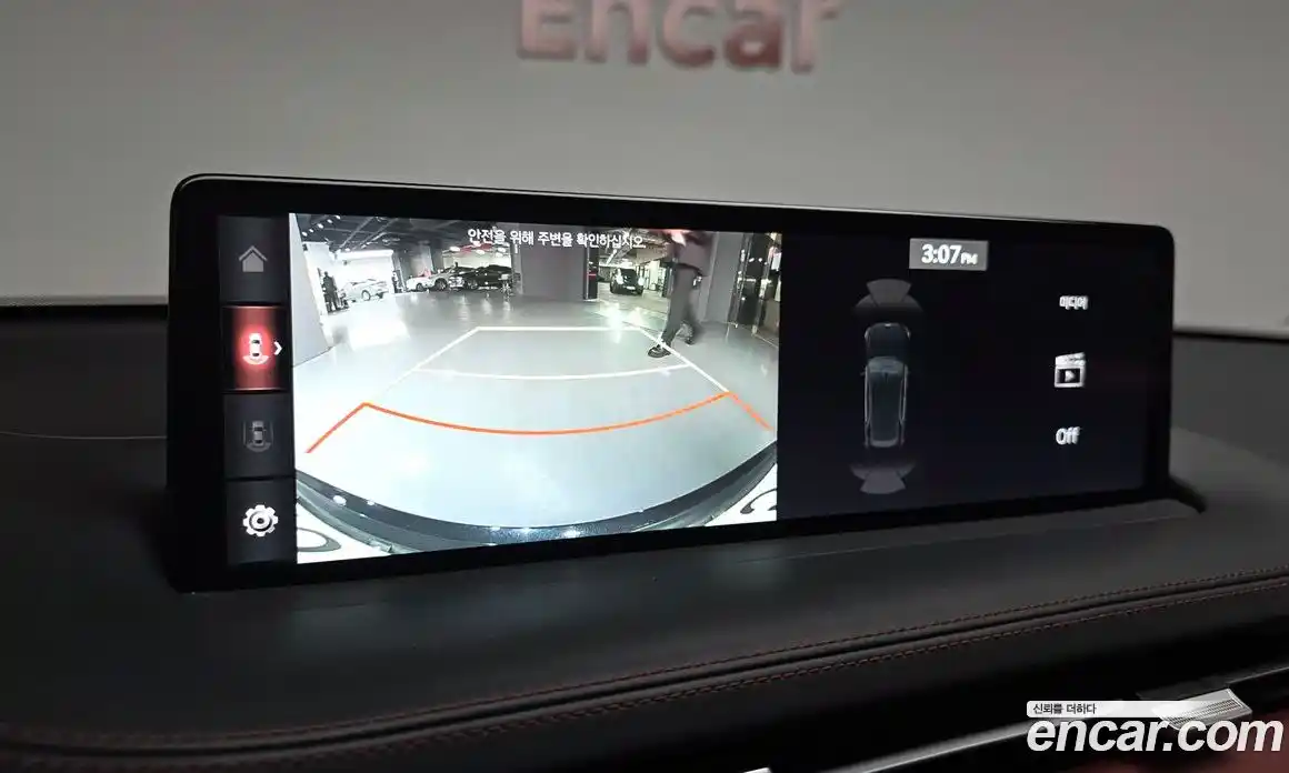 Genesis GV70 2021 2.5 Автомат в Москве № 1143547, фото 14