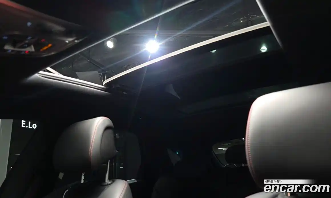 Genesis GV70 2021 2.5 Автомат в Москве № 1143547, фото 15