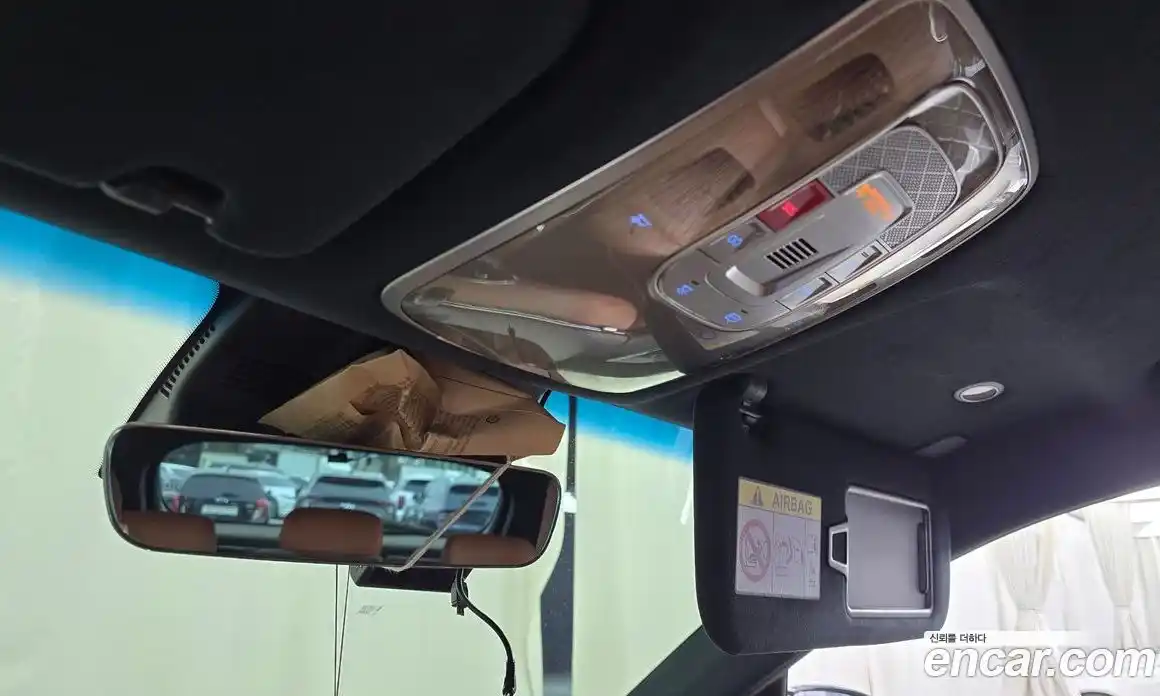 Genesis GV70 2022 2.5 Автомат в Москве № 1143608, фото 17