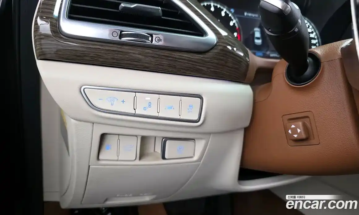 Genesis G90 2020 3.3 Автомат в Москве № 1143683, фото 13