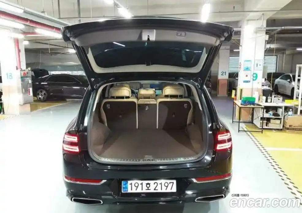 Genesis GV80 2023 2.5 Автомат в Москве № 1143701, фото 9