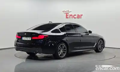 BMW 5-Series, 2023
