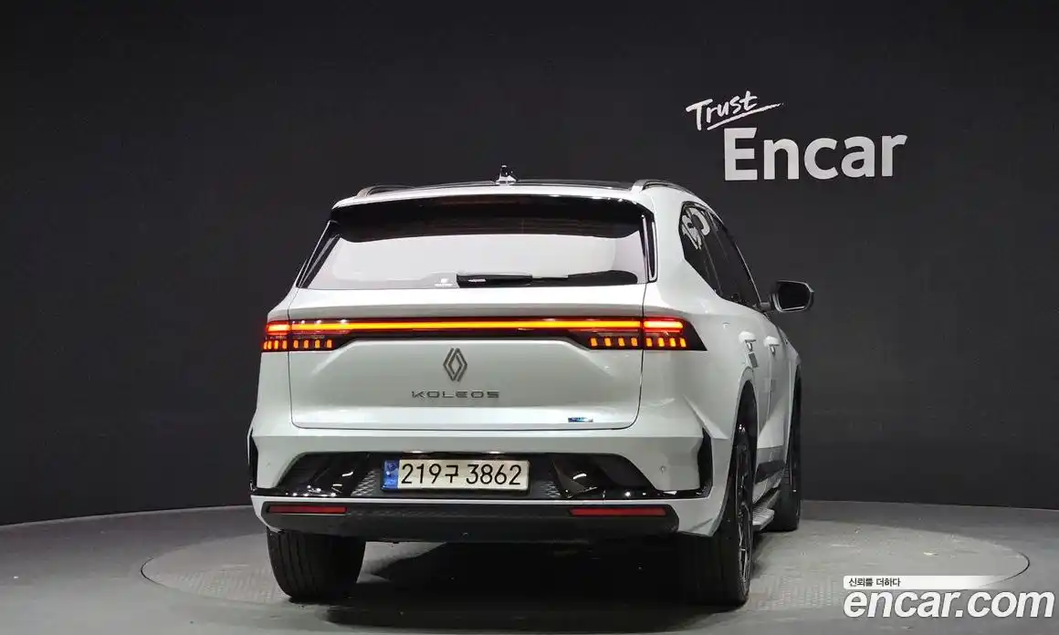 Renault Grand Koleos 2024 1.5 гидро в Москве № 1145425, фото 4