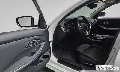 BMW 3-Series 2021 2.0 гидро в Москве № 1145446, миниатюра 9
