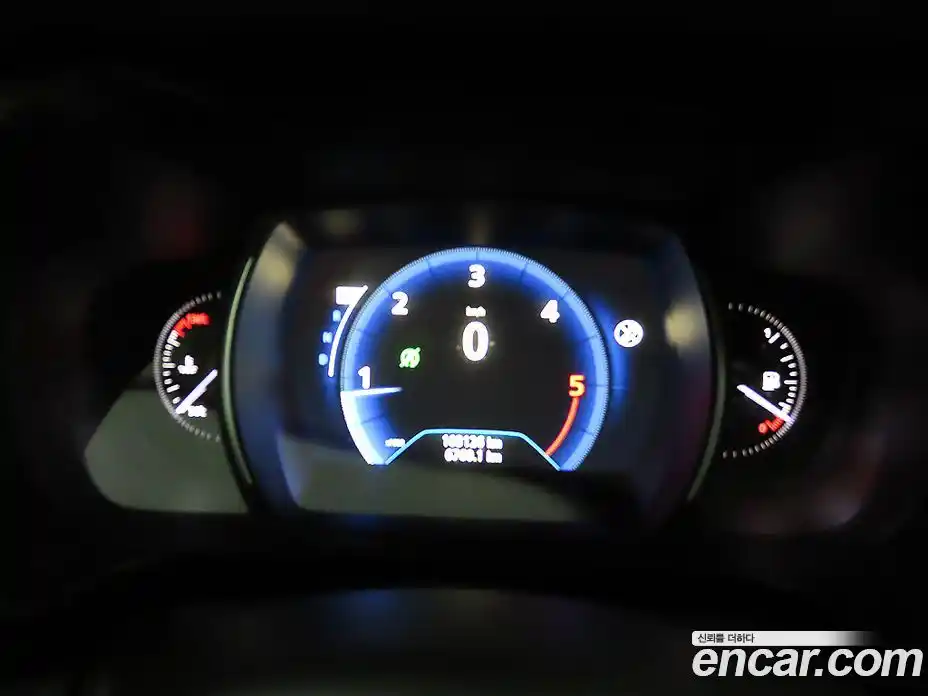 Renault QM6 2020 1.7 гидро в Москве № 1146012, фото 8