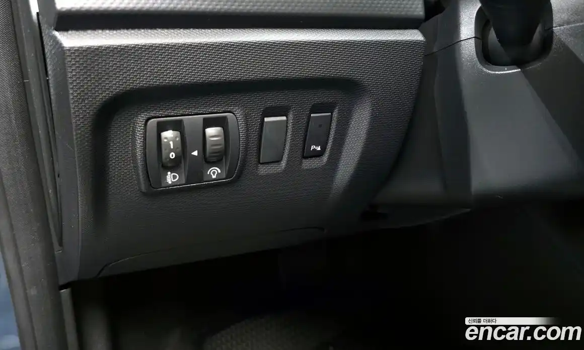 Renault QM3 2015 1.5 гидро в Москве № 1146022, фото 16
