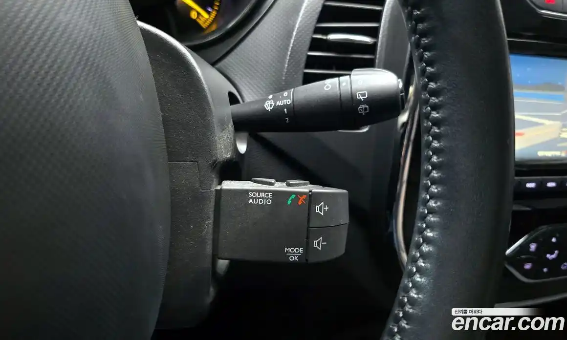 Renault QM3 2015 1.5 гидро в Москве № 1146022, фото 18