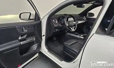 Mercedes-Benz GLB-Class 2021 2.0 гидро в Москве № 1147262, миниатюра 10