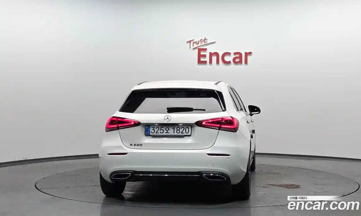 Mercedes-Benz A-Class 2022 2.0 гидро в Москве № 1147380, фото 3