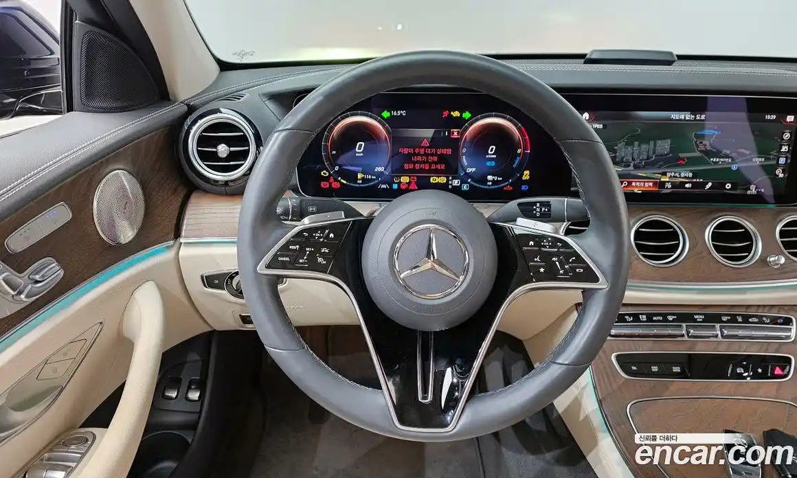 Mercedes-Benz E-Class 2023 2.0 гидро в Москве № 1147391, фото 13