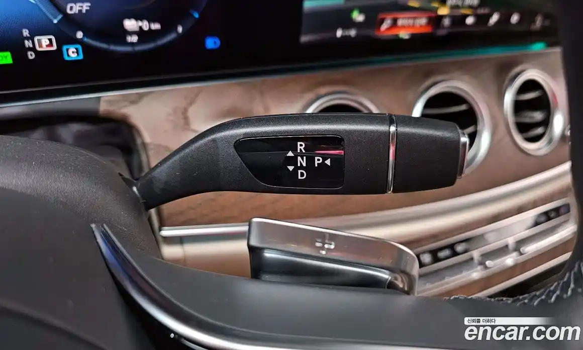 Mercedes-Benz E-Class 2023 2.0 гидро в Москве № 1147391, фото 9