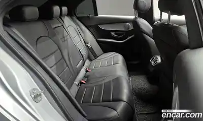 Mercedes-Benz C-Class 2018 2.0 гидро в Москве № 1147422, миниатюра 12