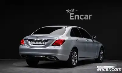 Mercedes-Benz C-Class 2018 2.0 гидро в Москве № 1147422, миниатюра 2