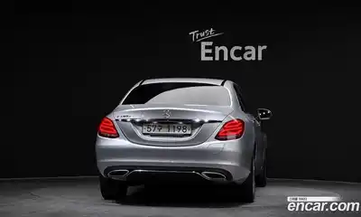Mercedes-Benz C-Class 2018 2.0 гидро в Москве № 1147422, миниатюра 4