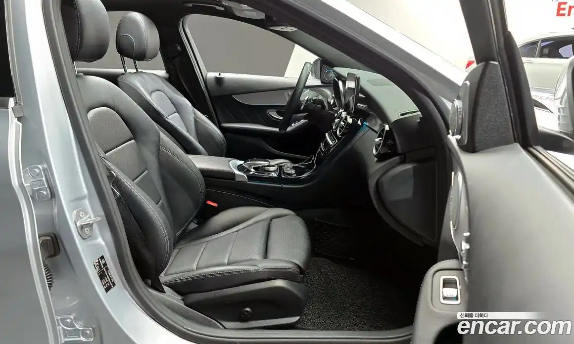 Mercedes-Benz C-Class 2018 2.0 гидро в Москве № 1147422, фото 10