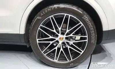 Porsche Cayenne 2024 3.0 гидро в Москве № 1147453, миниатюра 5