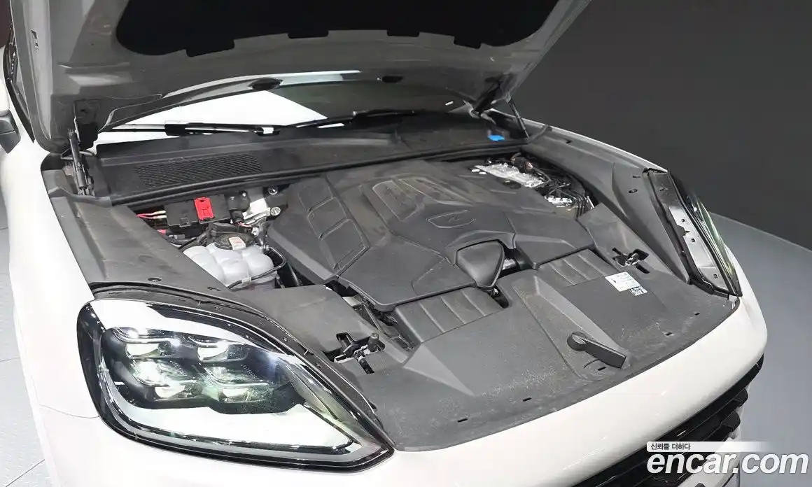 Porsche Cayenne 2024 3.0 гидро в Москве № 1147453, фото 6
